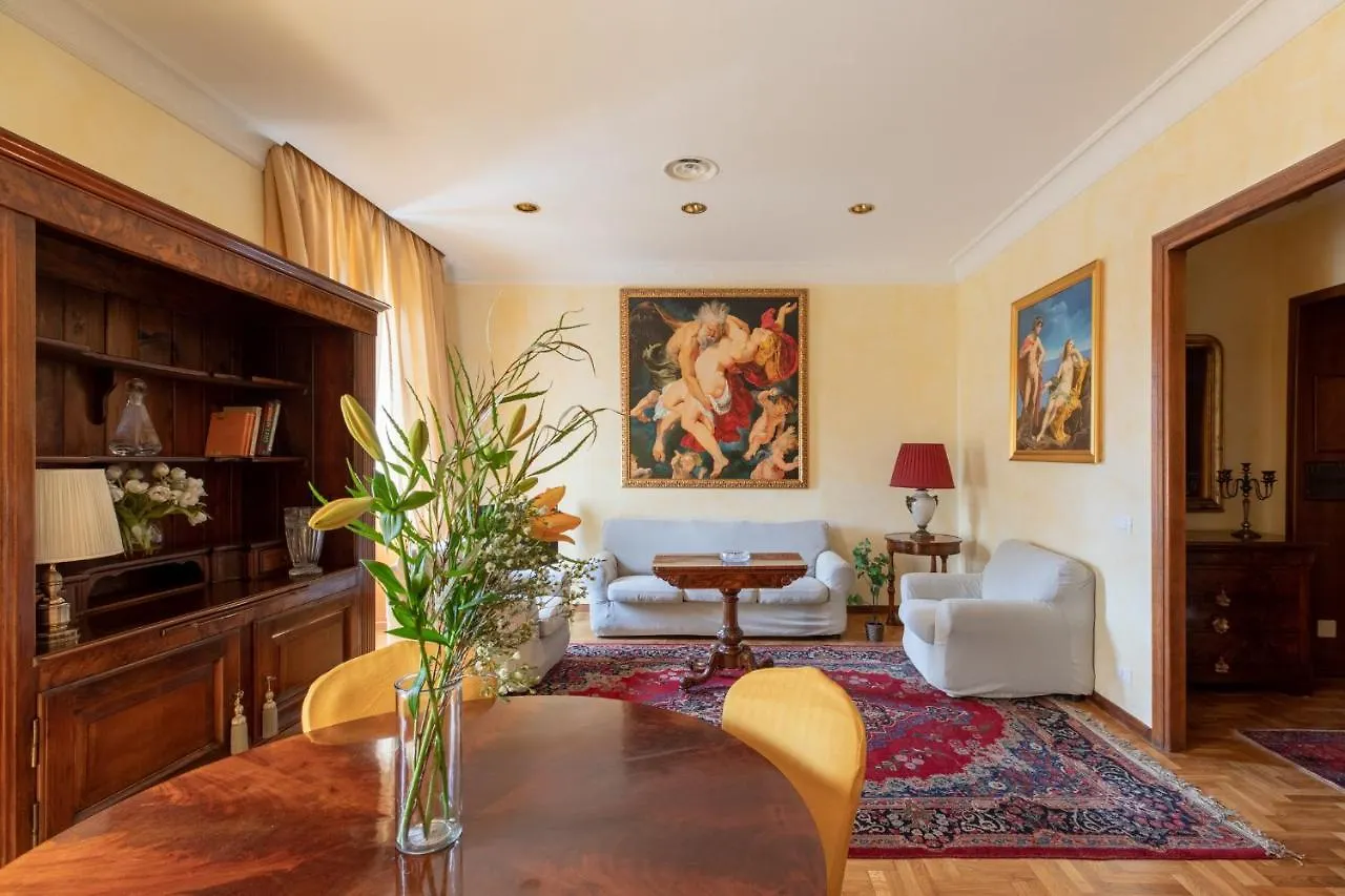 Iflat Delightful Apartment View Colosseum Rome 0*,  Italy