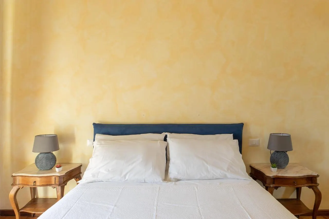 Iflat Delightful Apartment View Colosseum Rom Italien